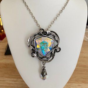 crystal metal renaissance necklaces